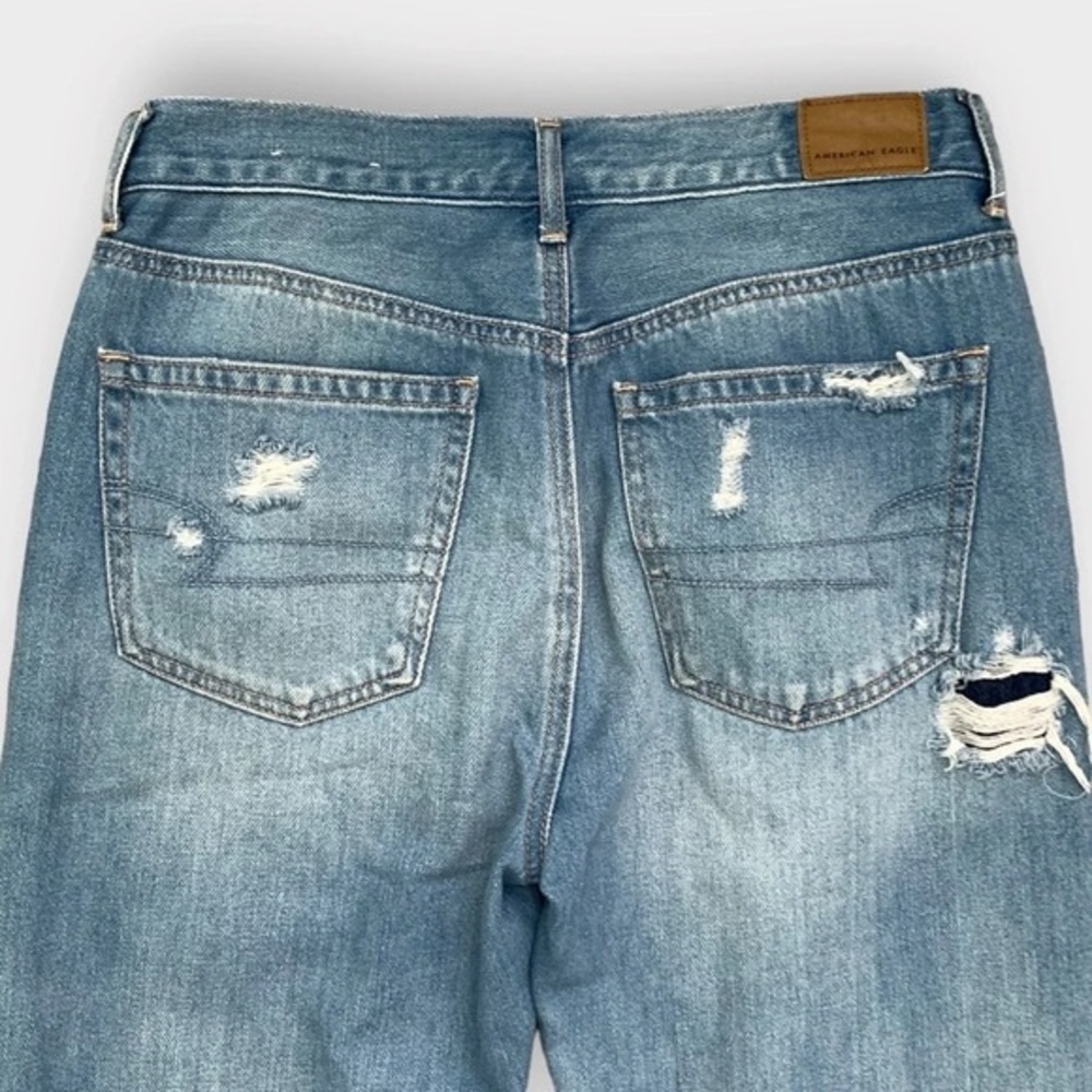 American Eagle  Hi-Rise Girlfriend Jeans - Picture 7 of 11